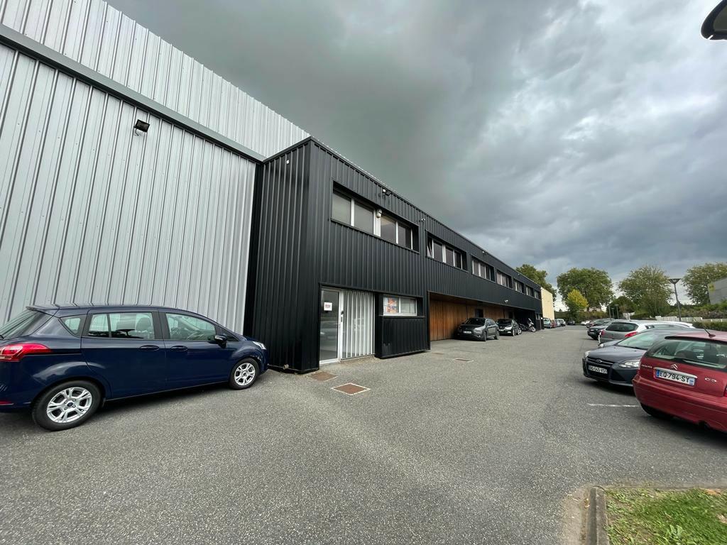 Local d'activité Somain 2213m² Vente local d'activité Somain Nord OVACT2316047 0